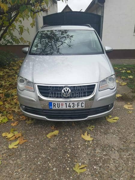 Volkswagen Touran 1.4