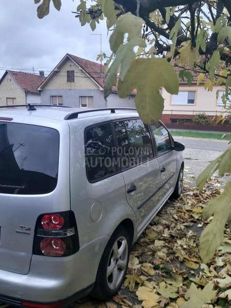 Volkswagen Touran 1.4
