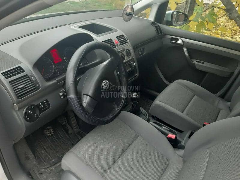 Volkswagen Touran 1.4
