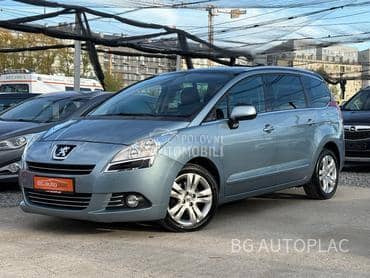 Peugeot 5008 2.0 HDi Pano HUD