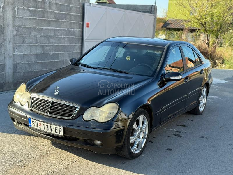 Mercedes Benz C 200 2.0 BEN.Z- P.L.I.N