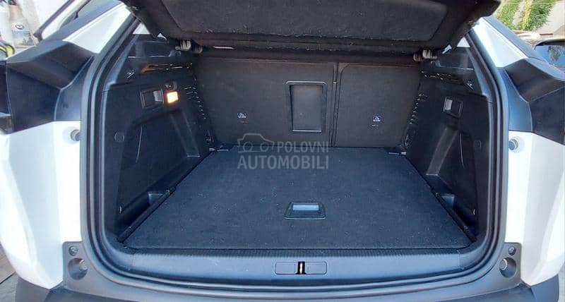 Peugeot 3008 Petrol - Active