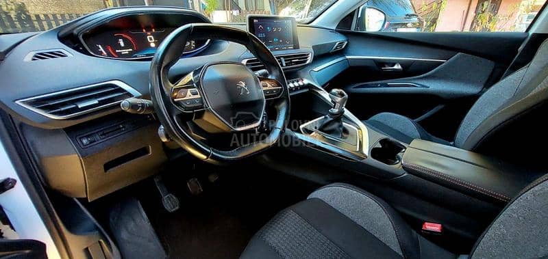 Peugeot 3008 Petrol - Active