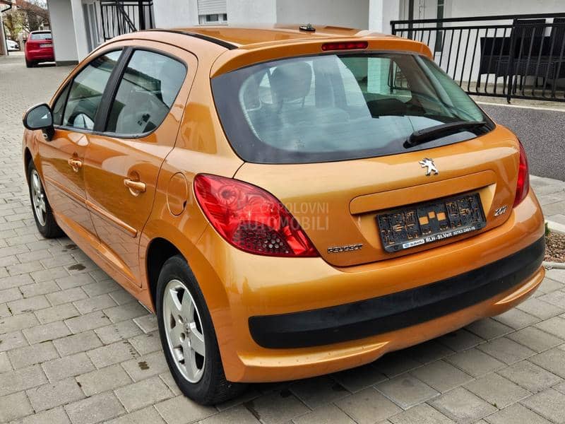 Peugeot 207 1.4 HDI