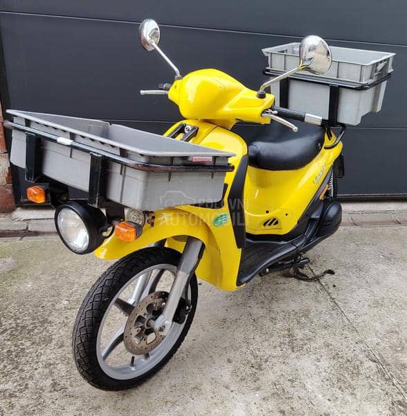 Piaggio Liberty Email elektricni