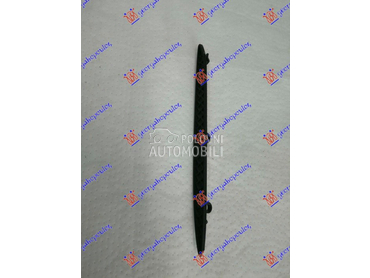 USMERIVAC VAZDUHA ZADNJEG BRAN za Mercedes Benz GLE Klasa od 2015. do 2019. god.