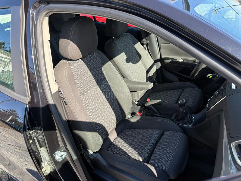 Opel Mokka 4x4 1.4 Turbo N-Joy