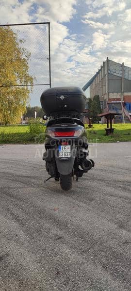 Yamaha Majesty