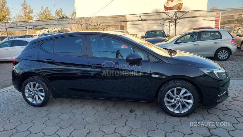 Opel Astra K 1.2 elegance