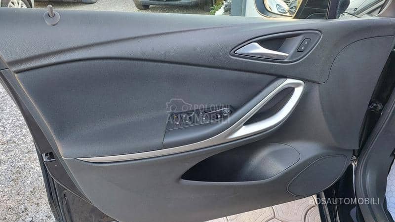 Opel Astra K 1.2 elegance