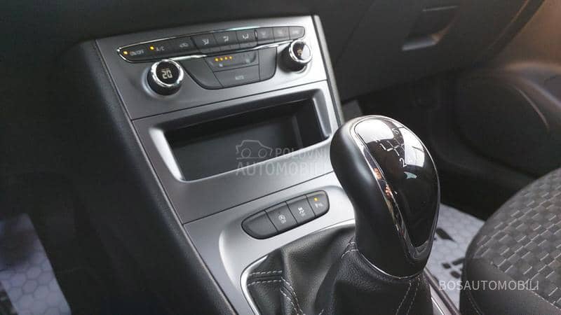 Opel Astra K 1.2 elegance