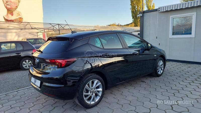 Opel Astra K 1.2 elegance