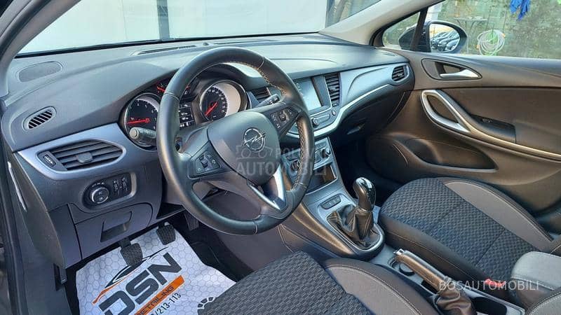 Opel Astra K 1.2 elegance