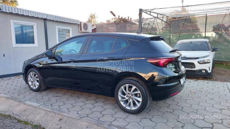 Opel Astra K 1.2 elegance