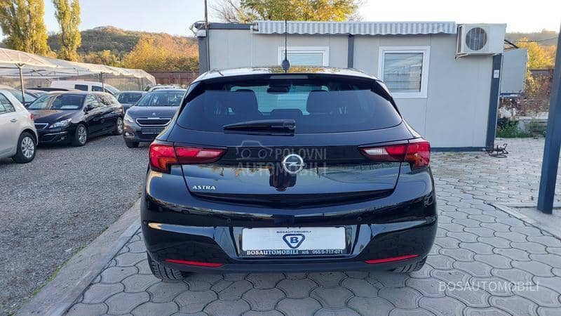 Opel Astra K 1.2 elegance