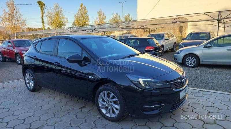 Opel Astra K 1.2 elegance