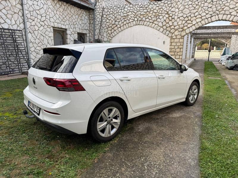 Volkswagen Golf 8 2.0