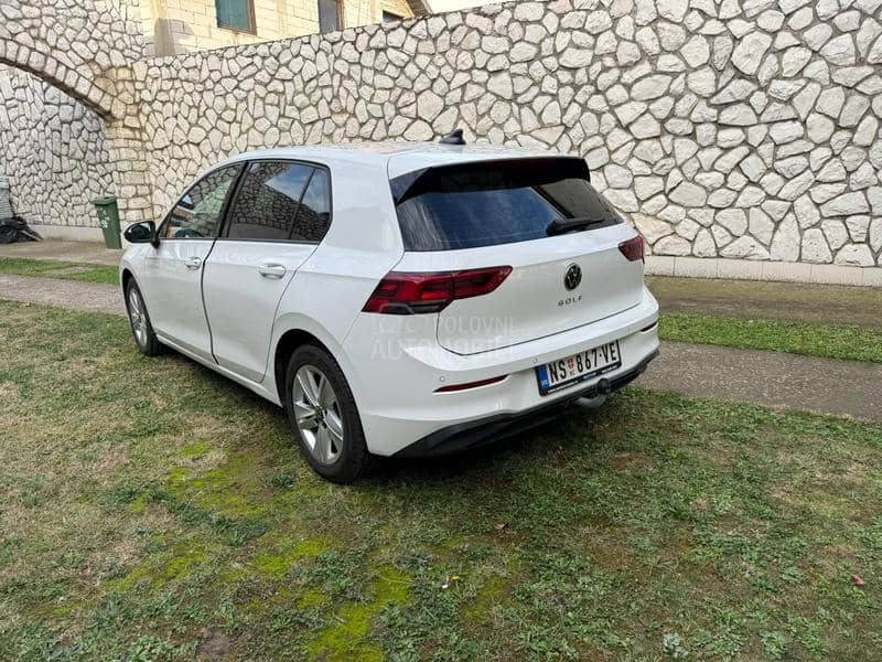 Volkswagen Golf 8 2.0