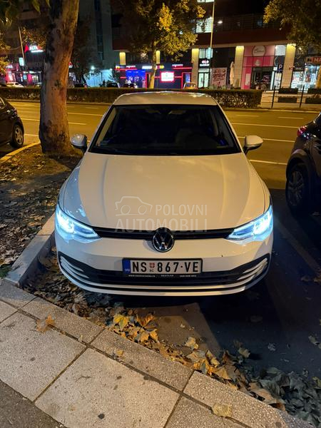 Volkswagen Golf 8 2.0