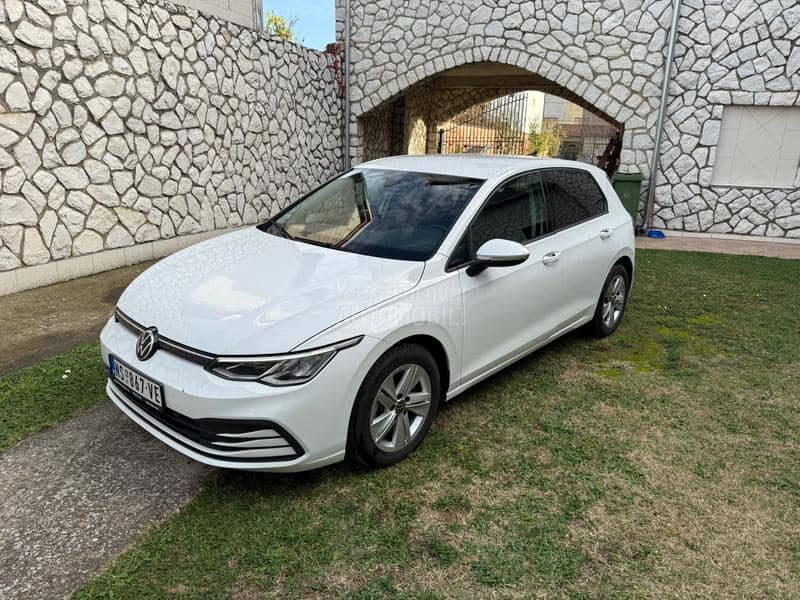 Volkswagen Golf 8 2.0