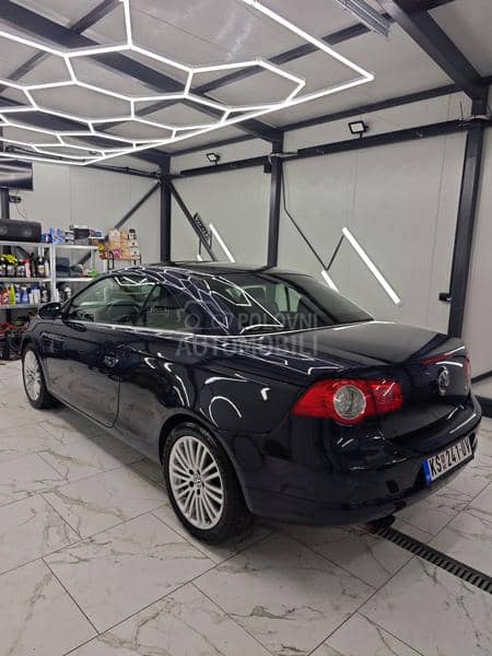 Volkswagen EOS 