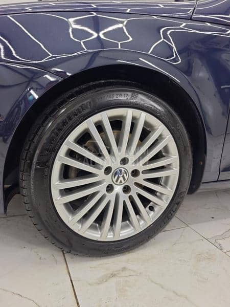 Volkswagen EOS 