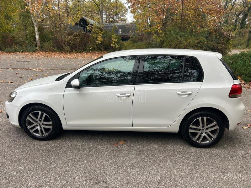 Volkswagen Golf 6 1.6 HIGHLINE