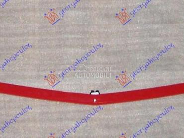 LAJSNA RESETKE PREDNJEG BRANIK za Mercedes Benz A Klasa od 2012. do 2015. god.