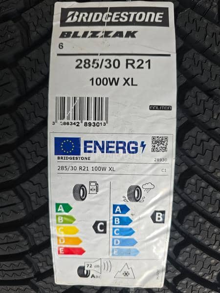 Bridgestone 285/30 R21 Zimska