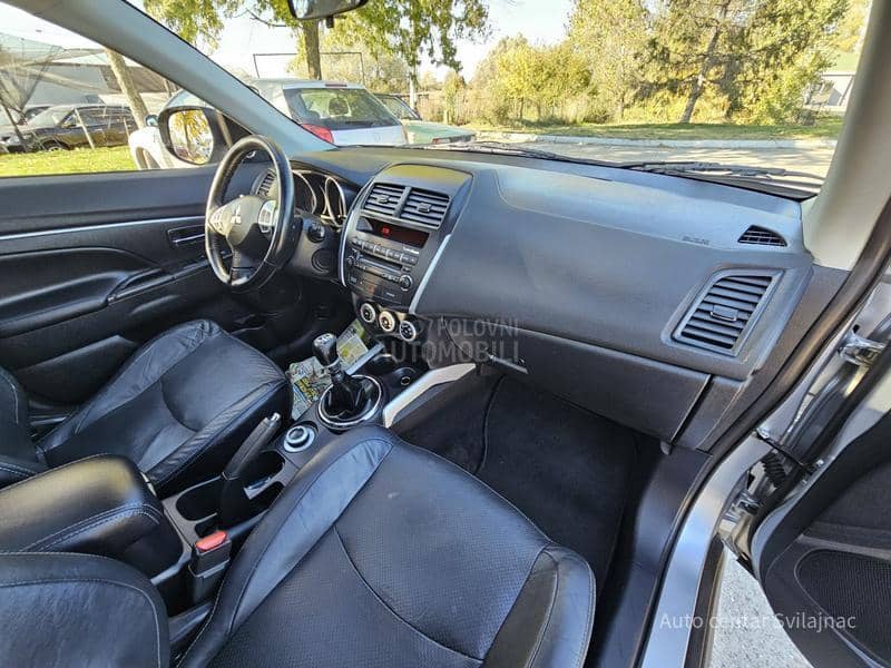 Mitsubishi ASX 4WD PANO