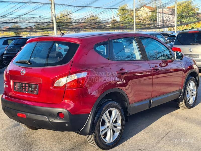 Nissan Qashqai 1.6 B