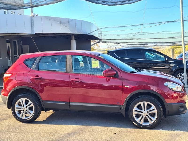 Nissan Qashqai 1.6 B