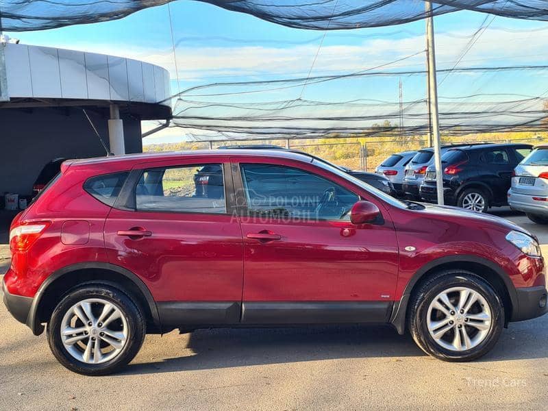 Nissan Qashqai 1.6 B