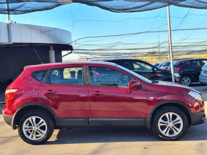 Nissan Qashqai 1.6 B