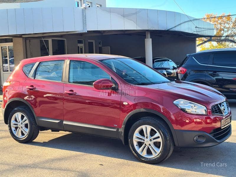 Nissan Qashqai 1.6 B