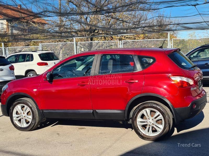 Nissan Qashqai 1.6 B