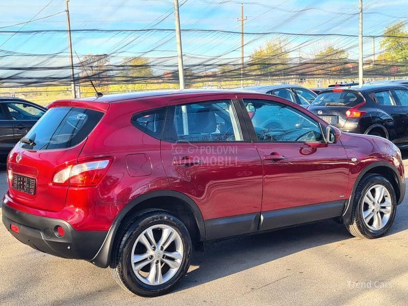 Nissan Qashqai 1.6 B