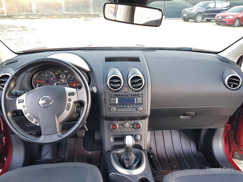 Nissan Qashqai 1.6 B