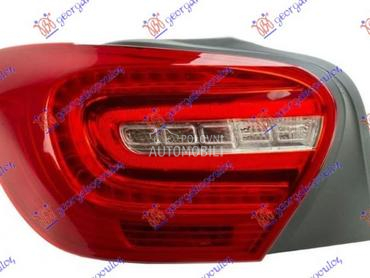 STOP LAMPA (DUGULJASTI KONEKTO za Mercedes Benz A Klasa od 2012. do 2015. god.