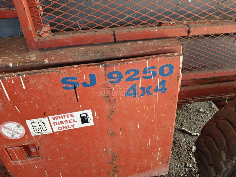 SkyJack SJ9250 4X4