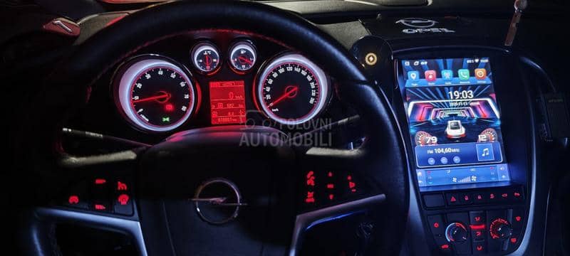 Opel Astra J 1.4 turbo