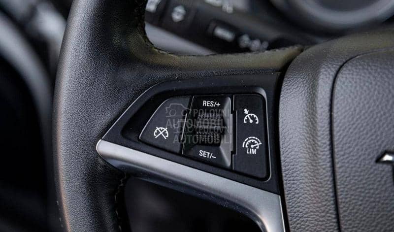 Opel Astra J 1.4 turbo