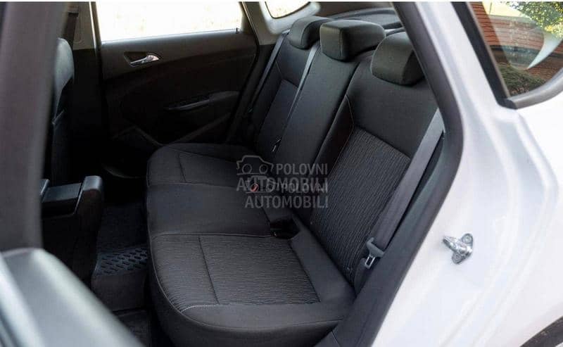 Opel Astra J 1.4 turbo