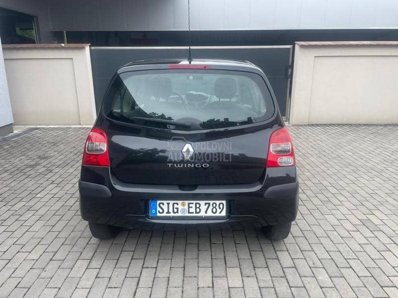 Renault Twingo 1.2 SA TABLICAMA