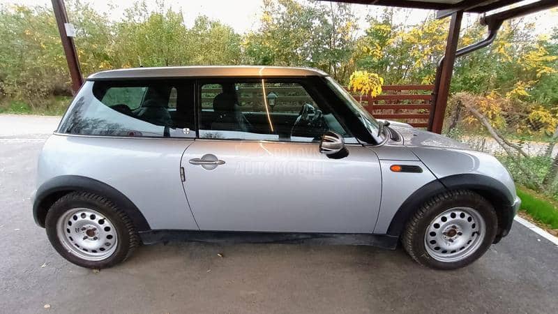 MINI One 1.6