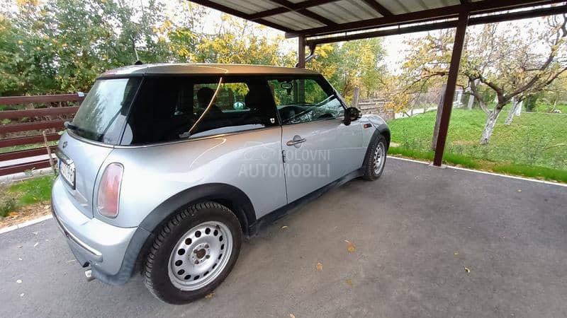 MINI One 1.6