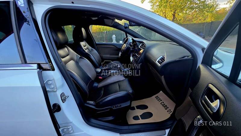 Citroen DS4 2.0HDI SoChic PERLA