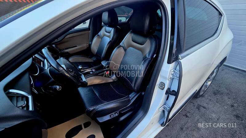 Citroen DS4 2.0HDI SoChic PERLA
