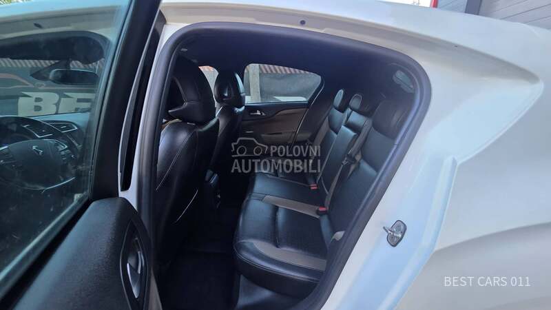 Citroen DS4 2.0HDI SoChic PERLA