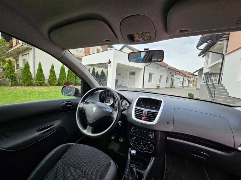 Peugeot 206 plus 1.1